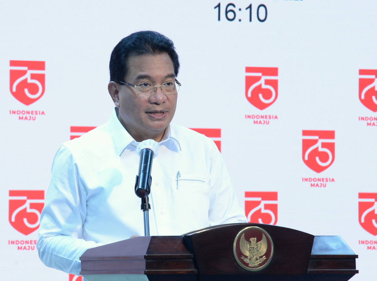 Jokowi Perintahkan Tiga Menteri Pantau COVID-19