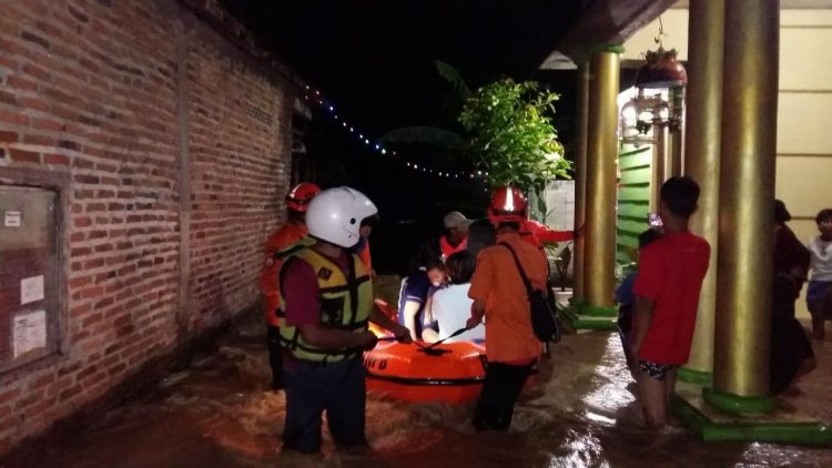 Banjir Rendam Sembilan Desa di Kendal, Dua Warga Menjadi Korban