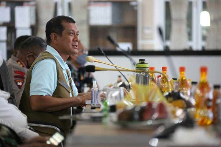 Ketua Satgas Covid-19: Nakes Libur Itu Wajib