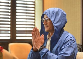 Menparekraf Tantang Daerah Buat Jaket Berkearifan Lokal