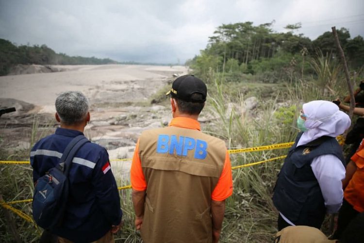 Kepala BNPB Minta Dibangun Jalur Evakuasi Pengungsi Semeru