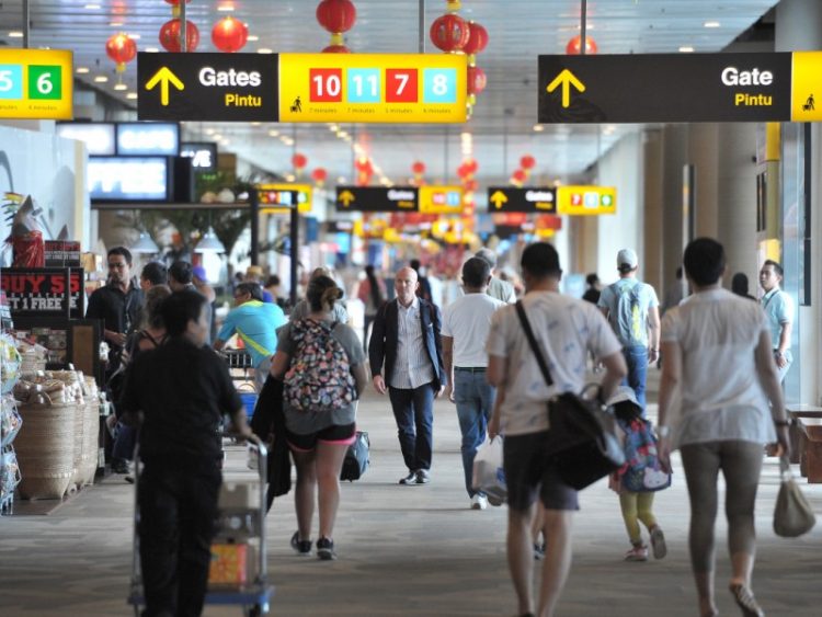 Indonesia Kembali Buka Perjalanan Internasional