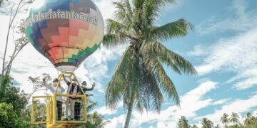 Kemenparekraf Dorong Percepatan Vaksinasi Pelaku Parekraf di Sumbar