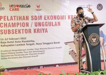 Sandiaga Apresiasi Pelaku Ekraf Mandalika Memperkuat Prinsip Berkelanjutan