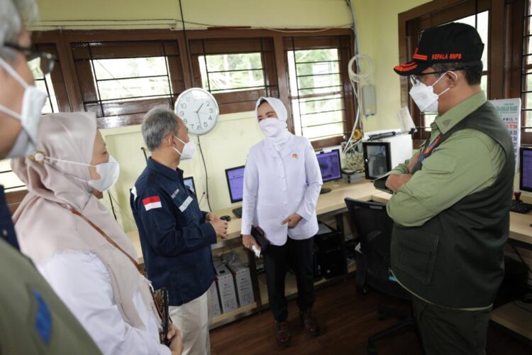 BNPB, BMKG dan Badan Geologi Tinjau Pos Pengamatan Gunung Merapi Babadan