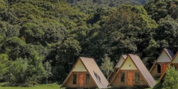 Mencintai Lingkungan untuk Pariwisata Indonesia yang Berkelanjutan