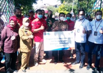 BRI DIY Gelontorkan Dana CSR Rp 800 Juta untuk Program Bersih-bersih Bendung Lepen Kota Yogyakarta