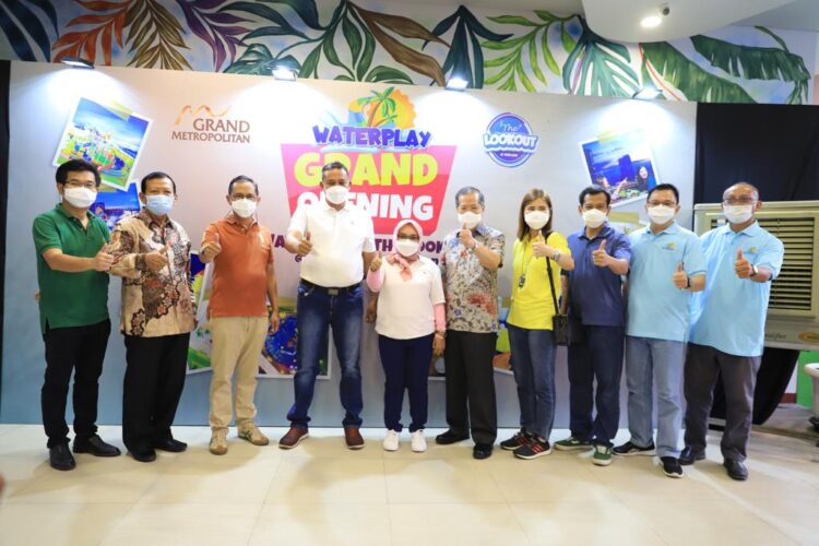 Waterplay, Wahana Air Rooftop Pertama di Bekasi