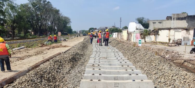 Pembangunan Jalur Ganda KA Solo-Semarang Fase 1 Hampir Rampung
