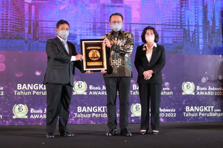 Jasa Marga Dinobatkan Sebagai Emiten Terbaik
