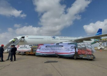 Bantuan Kemanusiaan dari Indonesia sudah Tiba di Pakistan, Diserahkan Langsung oleh Menko PMK