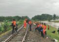 Perjalanan KA Terhambat Akibat Amblesan