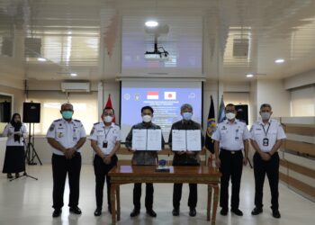 Pembangunan Pelabuhan Patimban Fase 1 dan 2 Lanjut, memenhub Tanda Tangan Kontrak Paket 6