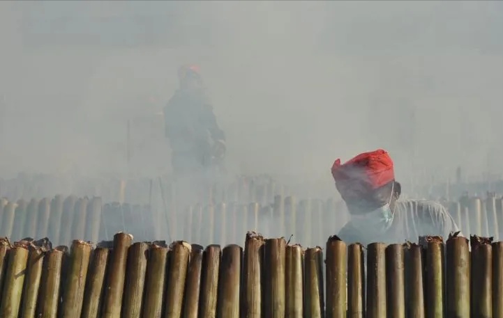 Warga Poso Mendapat Rekor MURI Setelah Bakar 7000 Inuyu