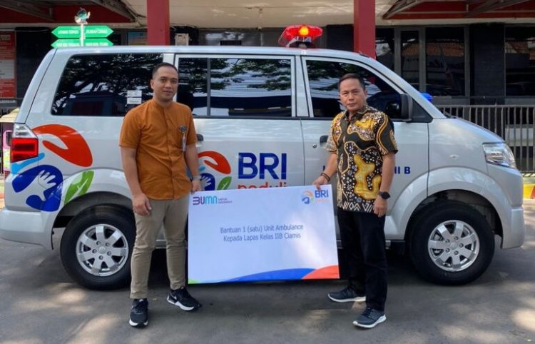BRI Ciamis Berikan CSR Berupa 1 Unit Mobil Ambulan kepada Lapas Setempat