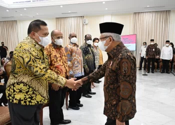 Wapres Lantik Enam Anggota BP3OKP, untuk Percepat Pembangunan di Wilayah Papua