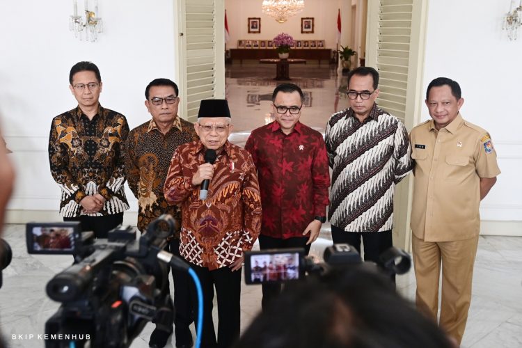 Digitalisasi Tingkatkan Layanan Angkutan Massal
