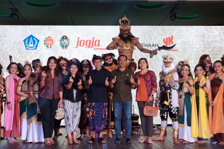 Jogja Art Night Suguhkan Pertunjukan Wayang Musikal di Bali