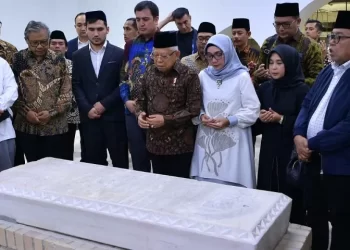 Wapres Usul Bangun Perpustakan Bernama Soekarno Memorial Library di Komplek Makam Imam Bukhari