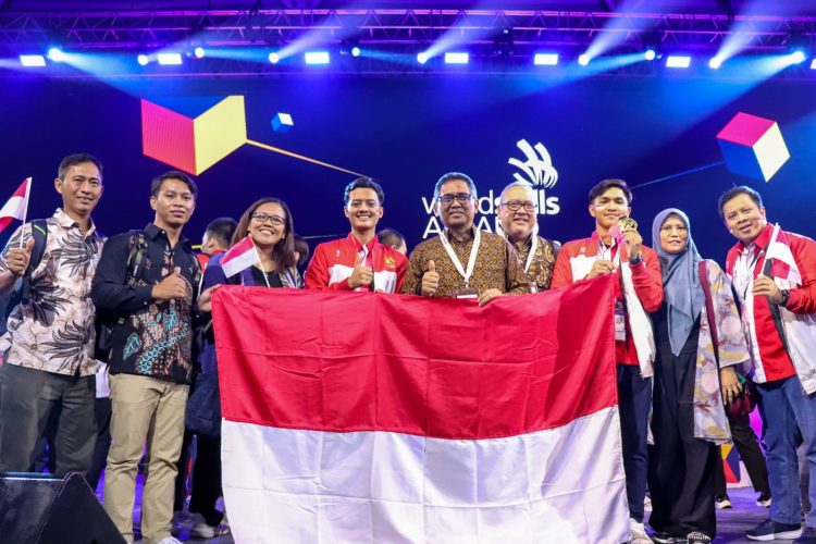 KAI Group Raih Gold Dalam ASEAN Skills Competition (ASC) XIII di Singapura