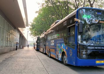 Bus Listrik DAMRI di Bandung Resmi Beroperasi