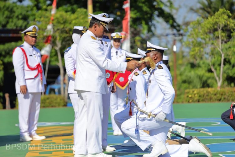 Wisudawan Politeknik Pelayaran Sorong Diminta Dukung Keselamatan Transportasi Laut