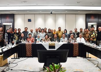 Gelar Expert Meeting Bidang Kehutanan, Menteri LHK Dengar Masukan Dari FOReTIKA