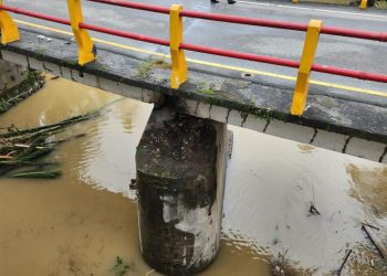 Rusak Akibat Banjir, Menteri Basuki : Jembatan Kiambang A – Sumbar Akan Segera Diganti