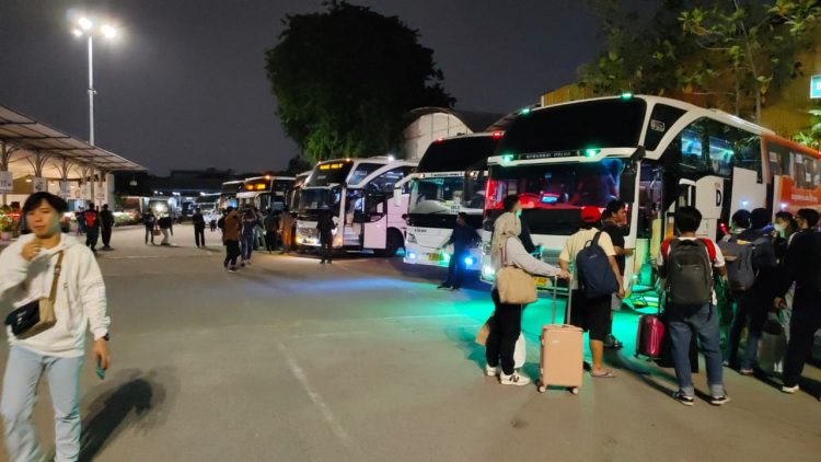 Rute Favorit Pelanggan DAMRI Selama Libur Nataru 2023