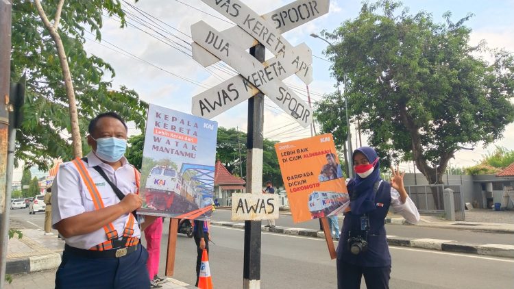 Sehari 3 Kecelakaan di Perlintasan Sebidang, KAI Imbau Tingkatkan Disiplin Berlalu Lintas