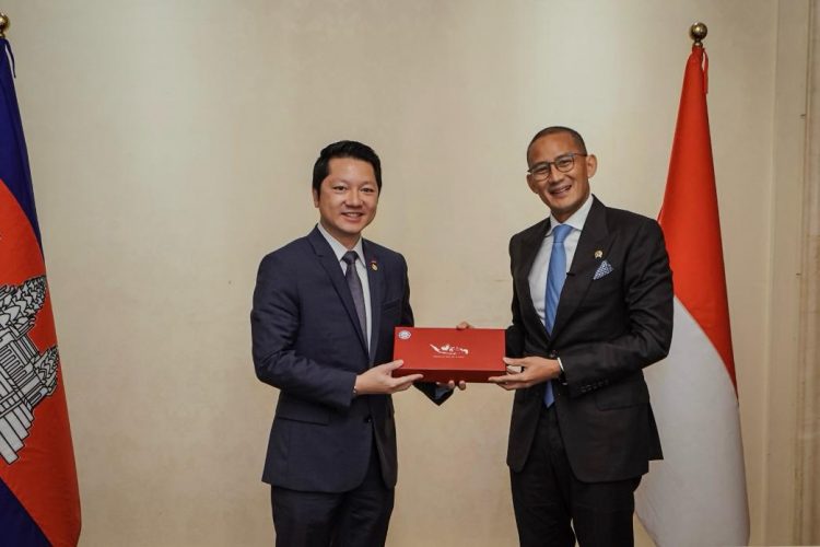 Menparekraf Ajak Laos dan Kamboja Perkuat Kerja Sama Promosi Situs Budaya Sebagai Daya Tarik Wisata