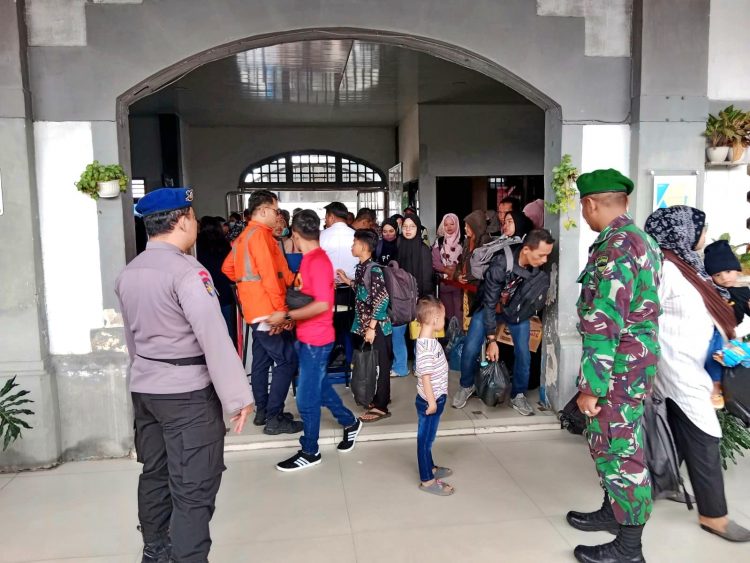 Lonjakan Penumpang Mudik Pemilu Terjadi, KAI Tingkatkan Pengamanan