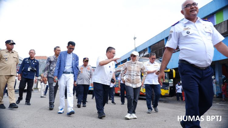 BPTJ Gelar Kegiatan Padat Karya di Terminal Baranangsiang