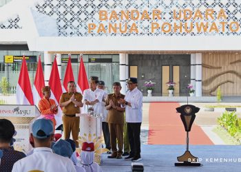 Presiden Joko Widodo Resmikan Bandara Panua Pohuwato, Gorontalo