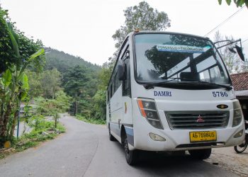 DAMRI Bantu Aktivitas Warga Kaki Gunung Wilis, Sediakan Rute Ponorogo – Tulungagung