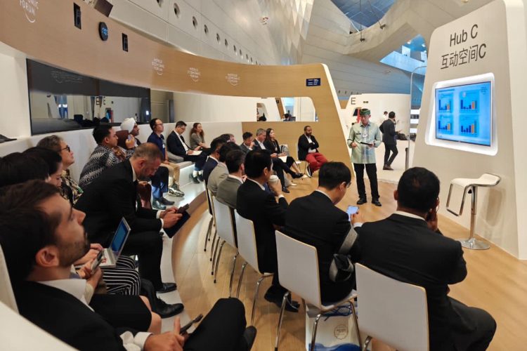 Hadiri “Annual Meeting of The New Champions 2024″ di Tiongkok, Menparekraf Sampaikan Praktik Berkelanjutan Parekraf Indonesia