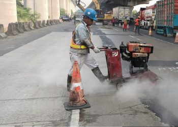 PT Jasamarga Transjawa Tol Lakukan Rekonstruksi Jembatan dan Jalan di Ruas Jalan Tol Jakarta-Cikampek