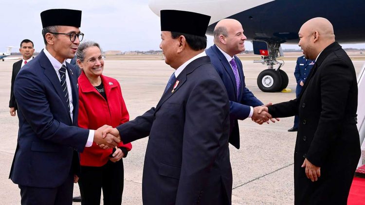 Dari Beijing, Presiden Prabowo Subianto Tiba di Washington DC