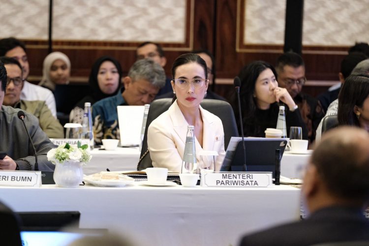 Menpar Widiyanti Konsolidasikan Program Quick Win dalam Rakortas Kemenko Perekonomian