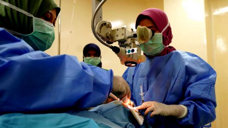 Kemensos Berikan 1.437 Operasi Katarak Gratis di NTB