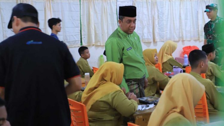 Ujicoba Makan Siang Bergizi Hadirkan Menu Lokal di Pekanbaru