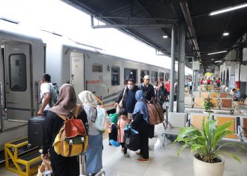 643.290 Tiket KA Terjual untuk Nataru 2024/2025