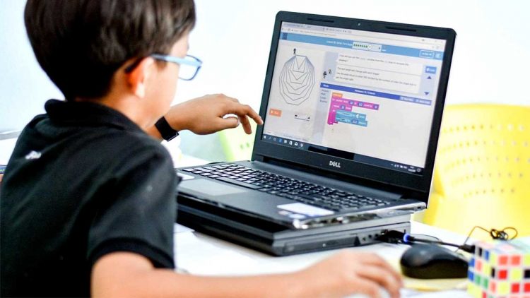 Pelajaran Coding Mulai Dikenalkan di Pekalongan pada Siswa Usia Dini