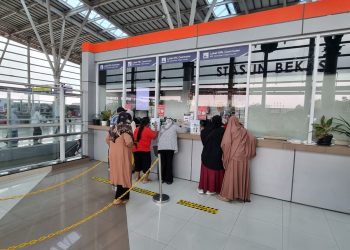 Permudah Transaksi Digitalisasi, Loket Commuter Line Masih Melayani Pengguna