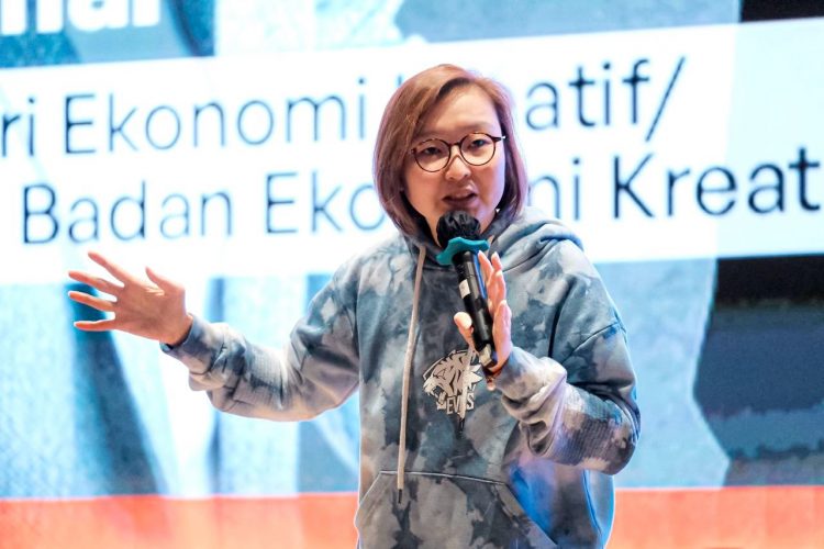 Perempuan Diminta Partisipasi dalam Ekraf Digital, melalui Program Emak-Emak Matic