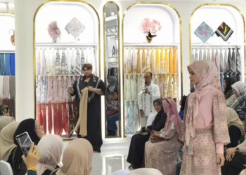 Igun Ajak Influenser Dalam Perkenalkan Koleksi Kingdom of Love
