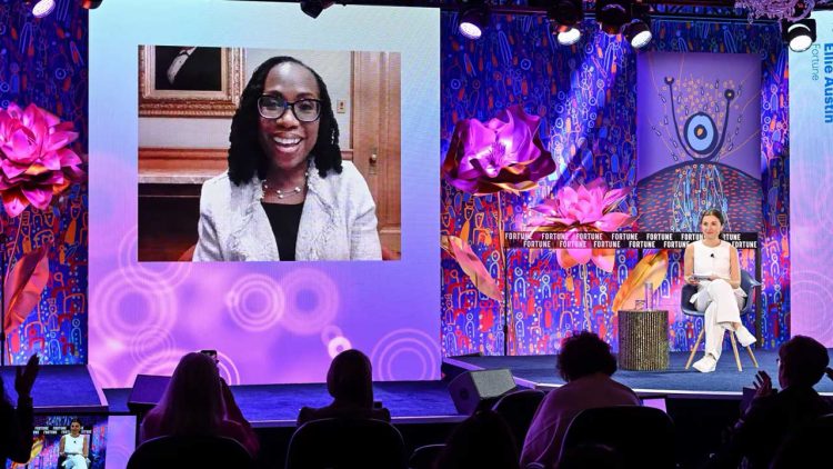 Fortune Adakan Most Powerful Women International Summit Pertama di Riyadh