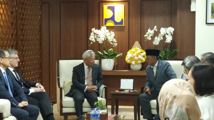 Kementerian PU dan AIIB Jajaki Peluang Kerja Sama Pembiayaan Infrastruktur