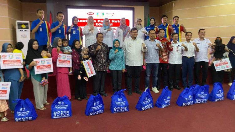 Indomaret Kerjasama dengan SGM Eksplor Salurkan Bantuan Gizi untuk Balita di Banyuasin