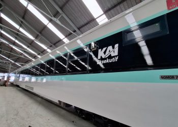 Kereta Eksekutif New Generation Modifikasi Resmi Beroperasi di KA Madiun Jaya